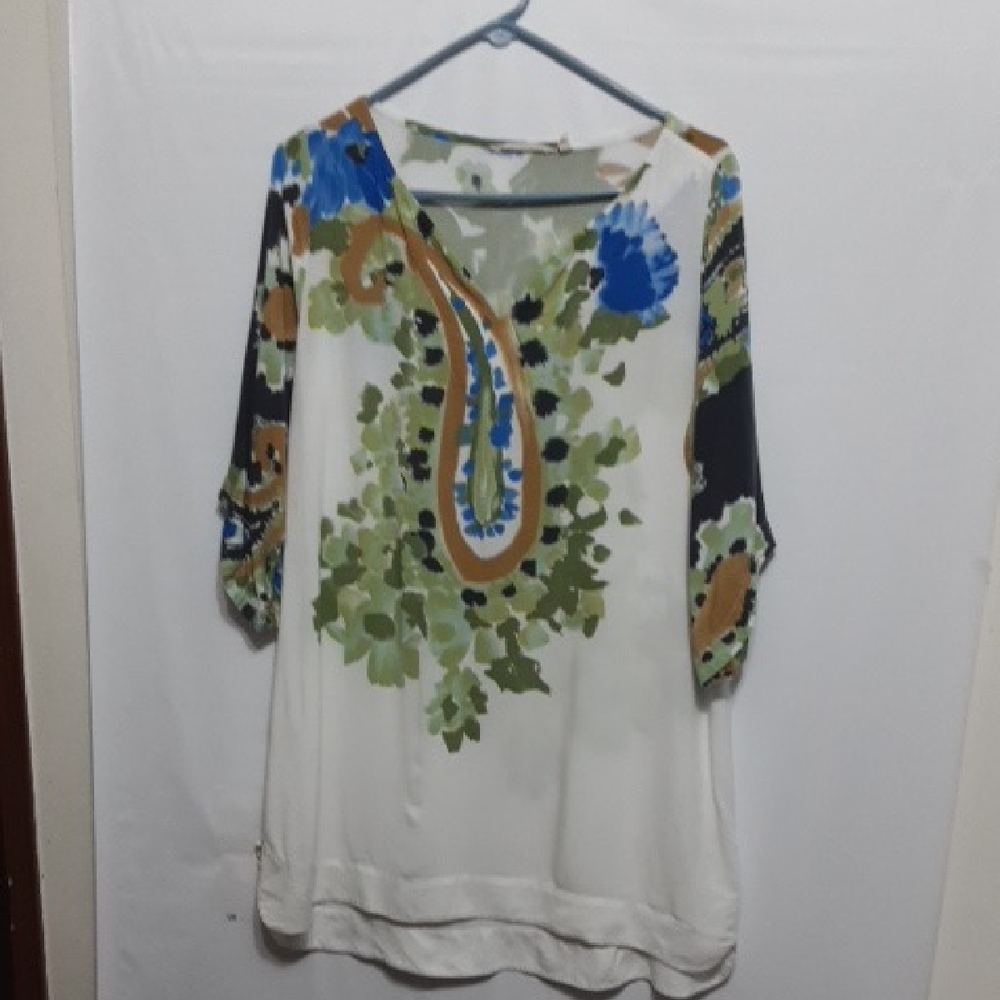 SOFT SURROUNDINGS FLORAL Slightly High/Low Tunic
